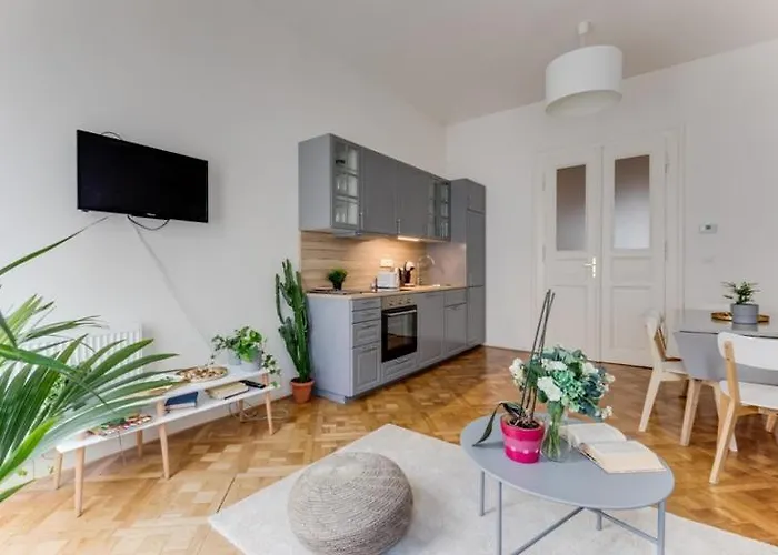 Big And Beautiful - S9 Appartement